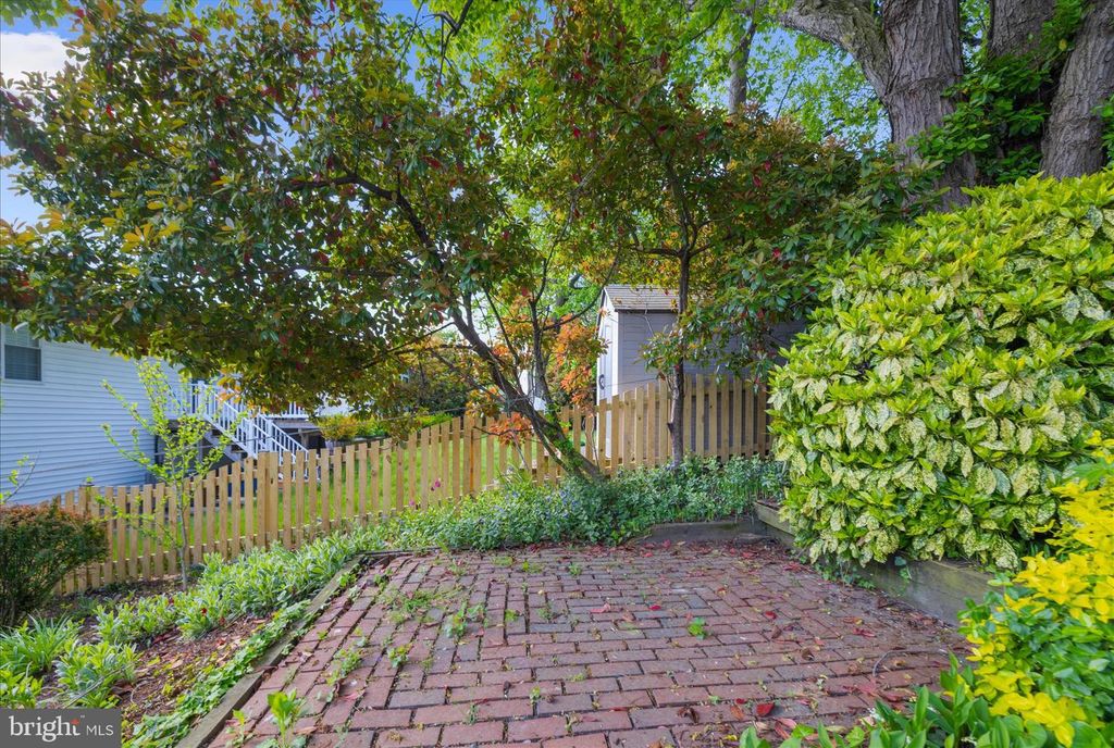 Image 56 of property listing at 1126 NEPTUNE PL, Annapolis, MD 21409