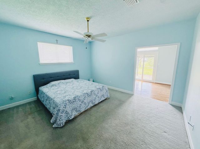 20402 Sunny Shores Dr, Humble, TX 77346