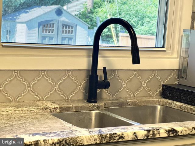132 YORKSHIRE DR, Mechanicsburg, PA 17055