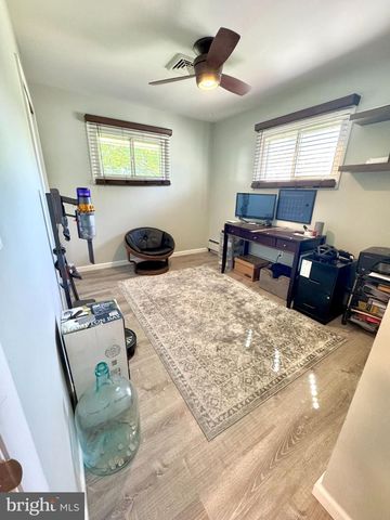 132 YORKSHIRE DR, Mechanicsburg, PA 17055