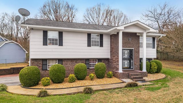 826 Northbrook Drive, Hixson, TN 37343