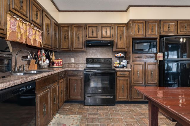 826 Northbrook Drive, Hixson, TN 37343