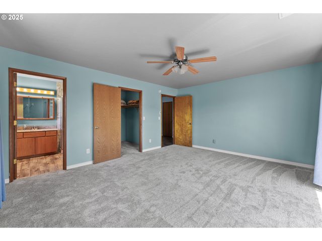 17244 MOUNTAIN Dr, Brookings, OR 97415