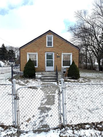 20830 Wellington Avenue, Warren, MI 48089