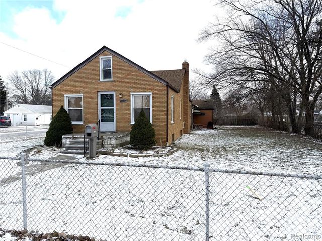 20830 Wellington Avenue, Warren, MI 48089