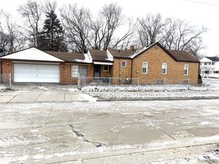 20830 Wellington Avenue, Warren, MI 48089