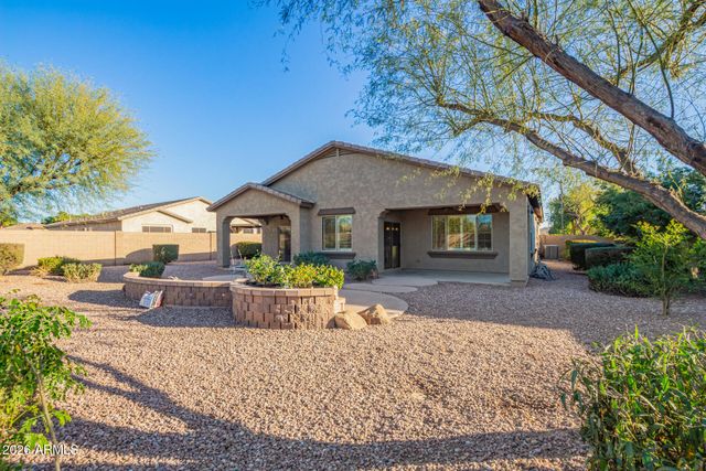 3340 E YELLOWSTONE Place, Chandler, AZ 85249