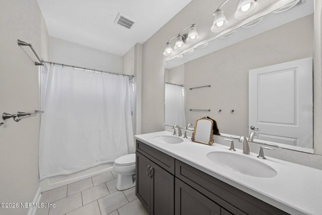 240 PINE HAVEN Drive, St. Johns, FL 32259