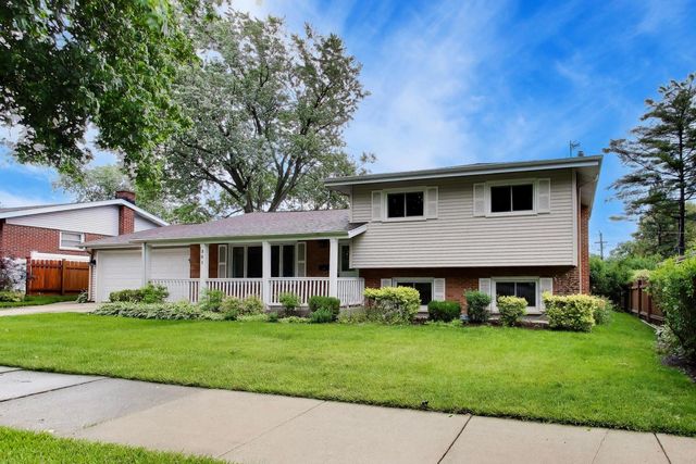 301 S Yale Avenue, Arlington Heights, IL 60005