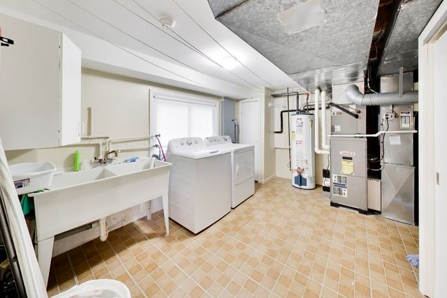 301 S Yale Avenue, Arlington Heights, IL 60005