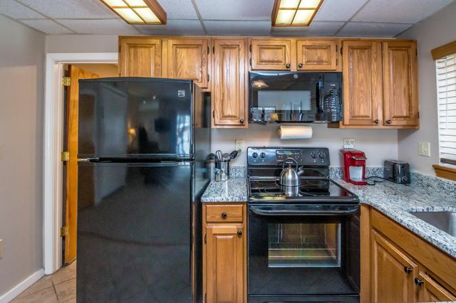 9F River Run Drive, Bartlett, NH 03838