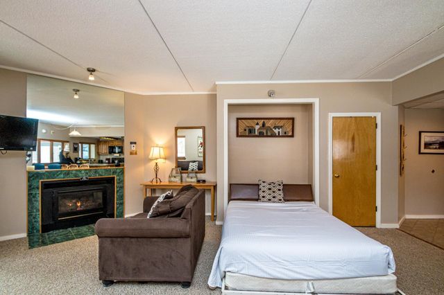 9F River Run Drive, Bartlett, NH 03838