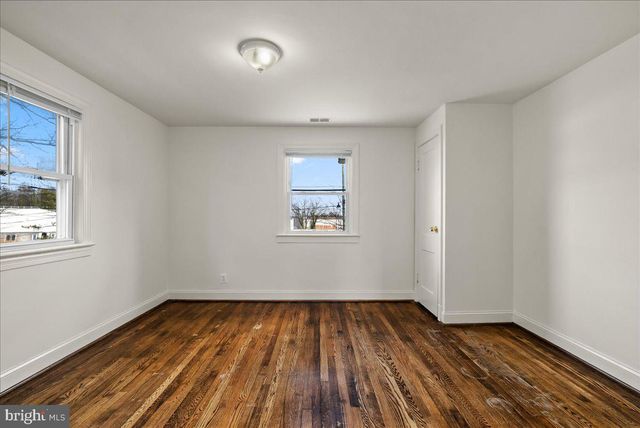 6416 BLAIR RD NW, Washington, DC 20012