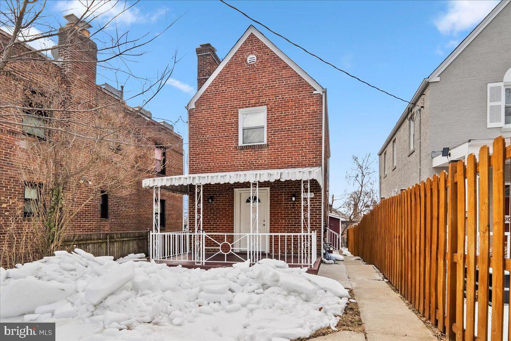 6416 BLAIR RD NW, Washington, DC 20012