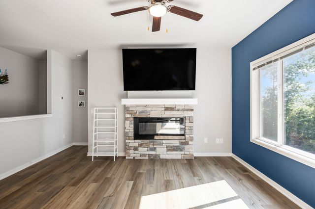 1706 Willow Court, Norwalk, IA 50211