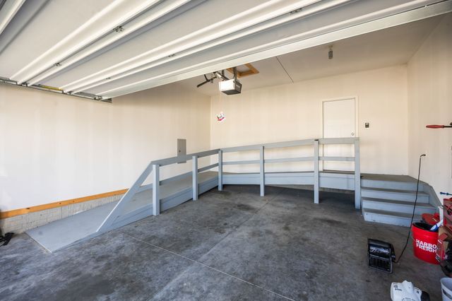 1706 Willow Court, Norwalk, IA 50211
