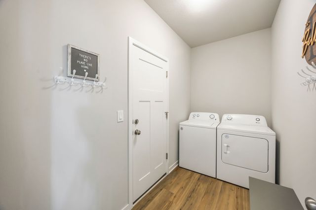 1706 Willow Court, Norwalk, IA 50211