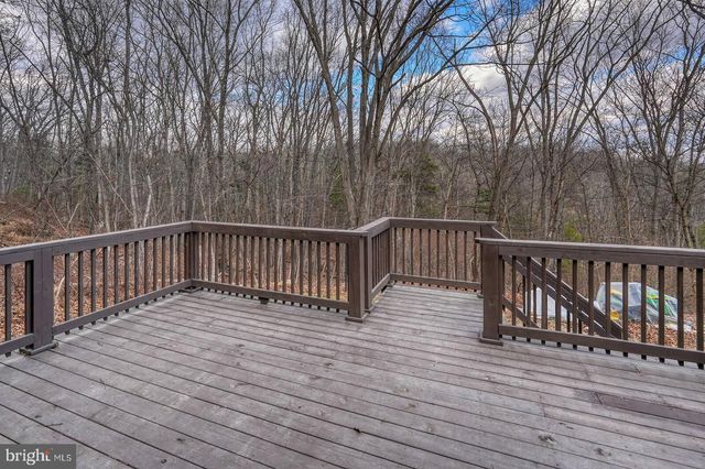 598 INDIAN RUN LN, Strasburg, VA 22657