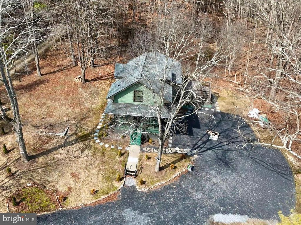 598 INDIAN RUN LN, Strasburg, VA 22657