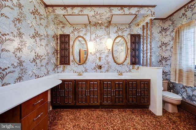 900 MORGANTOWN RD, Reading, PA 19607