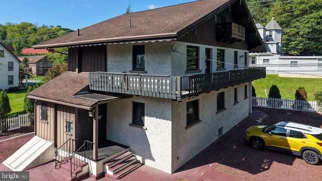 900 MORGANTOWN RD, Reading, PA 19607
