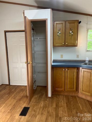 50 E Wabash Drive, Sylva, NC 28779