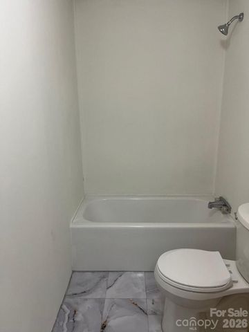 50 E Wabash Drive, Sylva, NC 28779