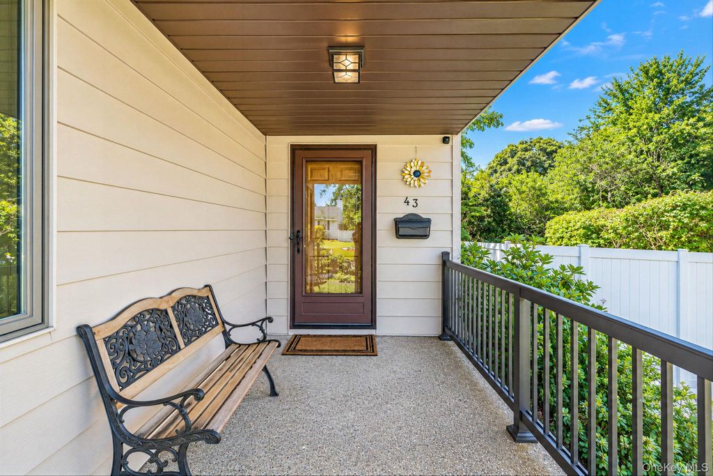 43 Jay Road, Centereach, NY 11720 — photo 5