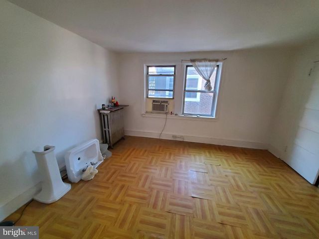 4927 N 13TH ST, Philadelphia, PA 19141