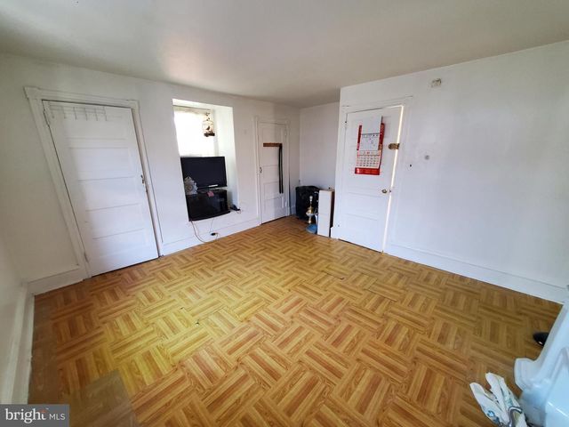 4927 N 13TH ST, Philadelphia, PA 19141