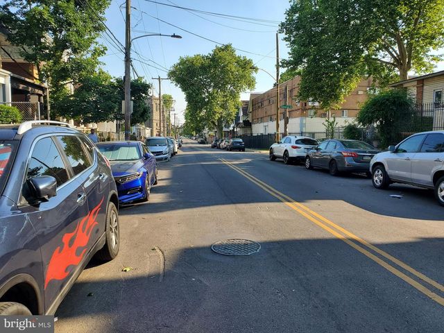 4927 N 13TH ST, Philadelphia, PA 19141
