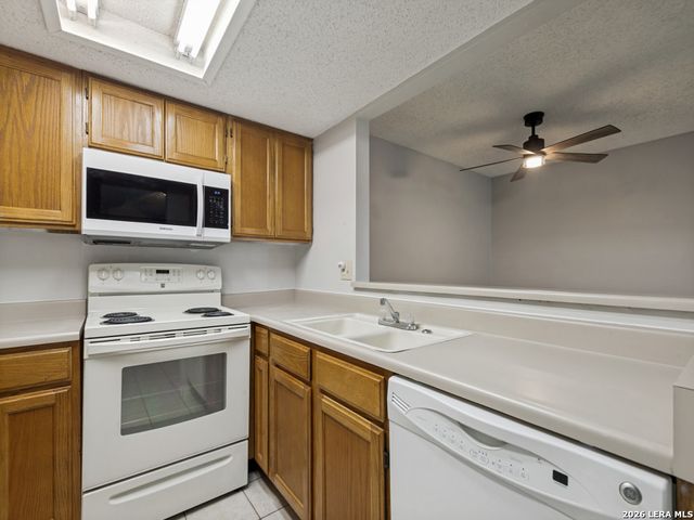 8709 Stream Cir, San Antonio, TX 78250