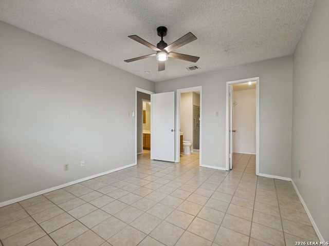 8709 Stream Cir, San Antonio, TX 78250