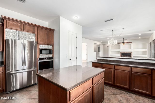 12746 W COLTER Street, Litchfield Park, AZ 85340