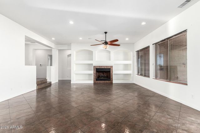 12746 W COLTER Street, Litchfield Park, AZ 85340