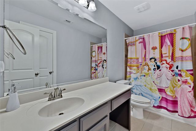 925 Nathanael Greene Court, Aubrey, TX 76227