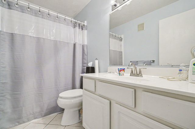 6851 Vantage Court, Florence, KY 41042