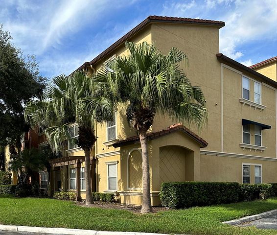 5124 CONROY ROAD 18, Orlando, FL 32811