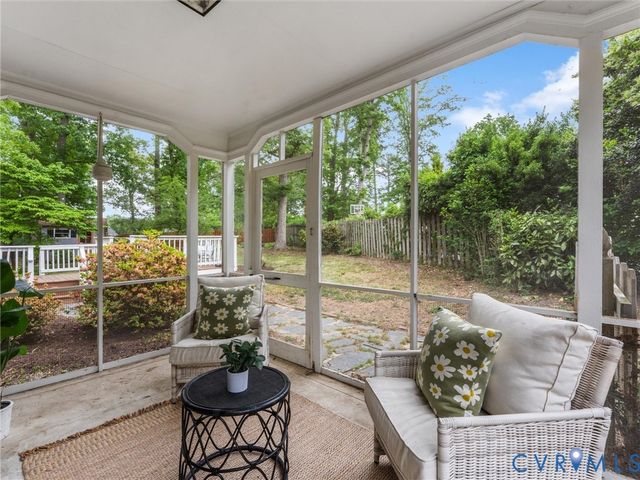 1106 Hill Cir, Henrico, VA 23229