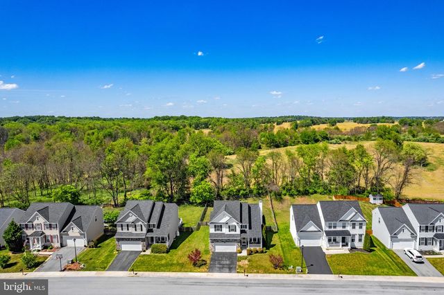 195 HUGHS RD, Charles Town, WV 25414