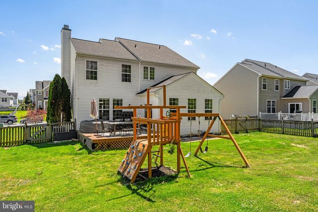 195 HUGHS RD, Charles Town, WV 25414