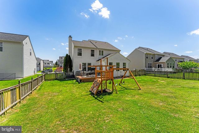 195 HUGHS RD, Charles Town, WV 25414