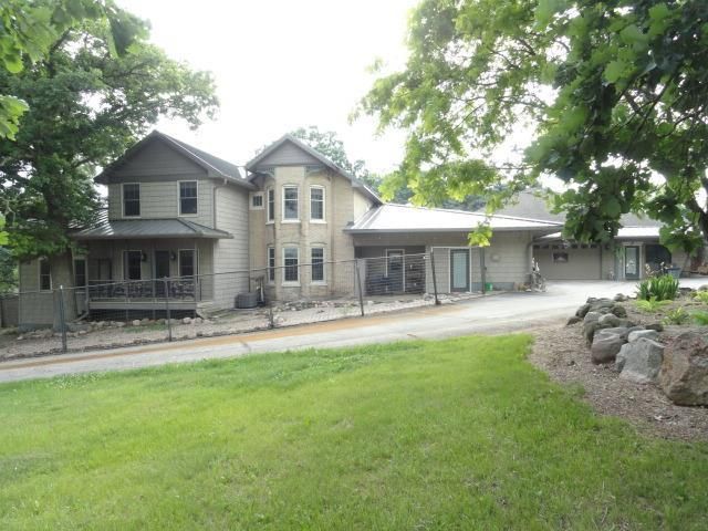 W9400 McMahon Rd, Portage, WI 53901