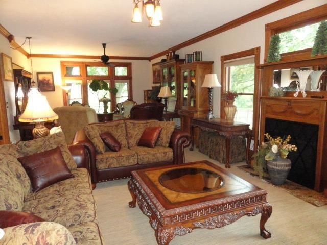 W9400 McMahon Rd, Portage, WI 53901