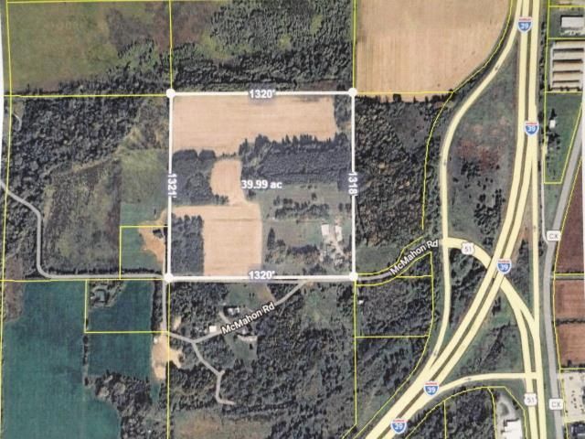 W9400 McMahon Rd, Portage, WI 53901