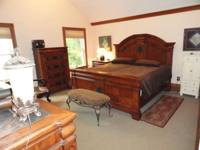 W9400 McMahon Rd, Portage, WI 53901
