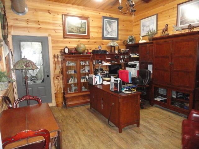 W9400 McMahon Rd, Portage, WI 53901