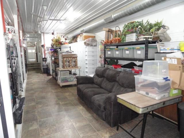 W9400 McMahon Rd, Portage, WI 53901