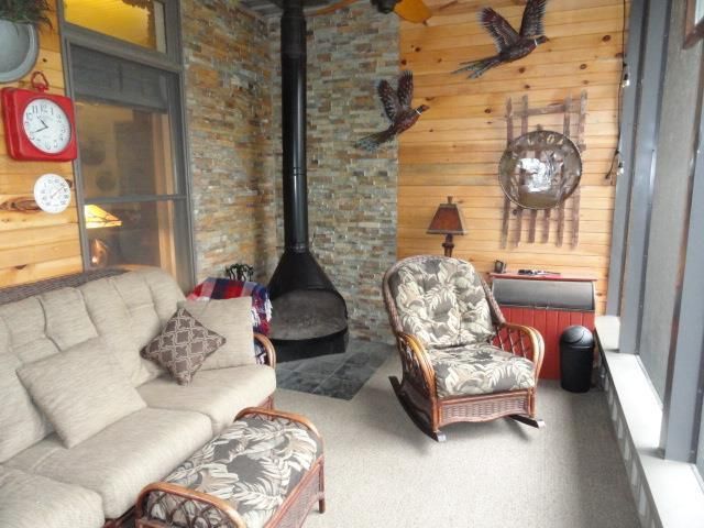 W9400 McMahon Rd, Portage, WI 53901