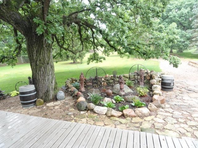 W9400 McMahon Rd, Portage, WI 53901